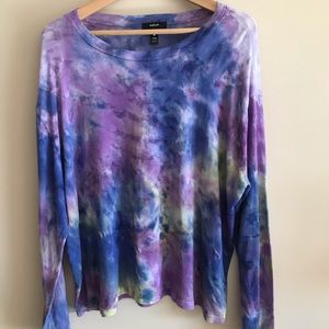 Aqua lightweight long-sleeved rayon tie dye T-shirt, size L